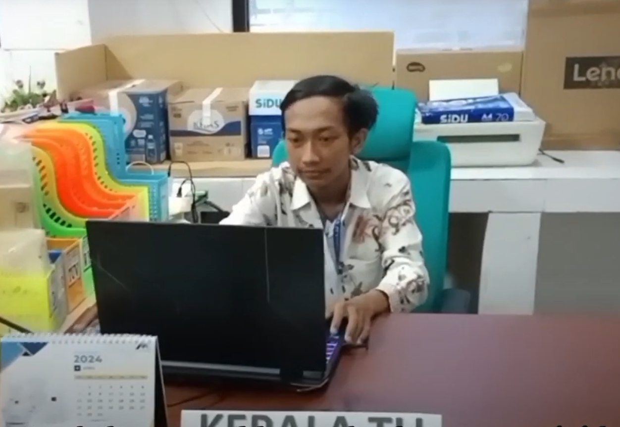 Alumni MPI Jadi Kepala TU dan Tenaga Ahli IT Berkat Keahlian TIK Otodidak